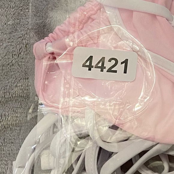 New! Frankies Bikinis Alessa Bikini Top pink with heart cutout 24421 - Picture 11 of 11